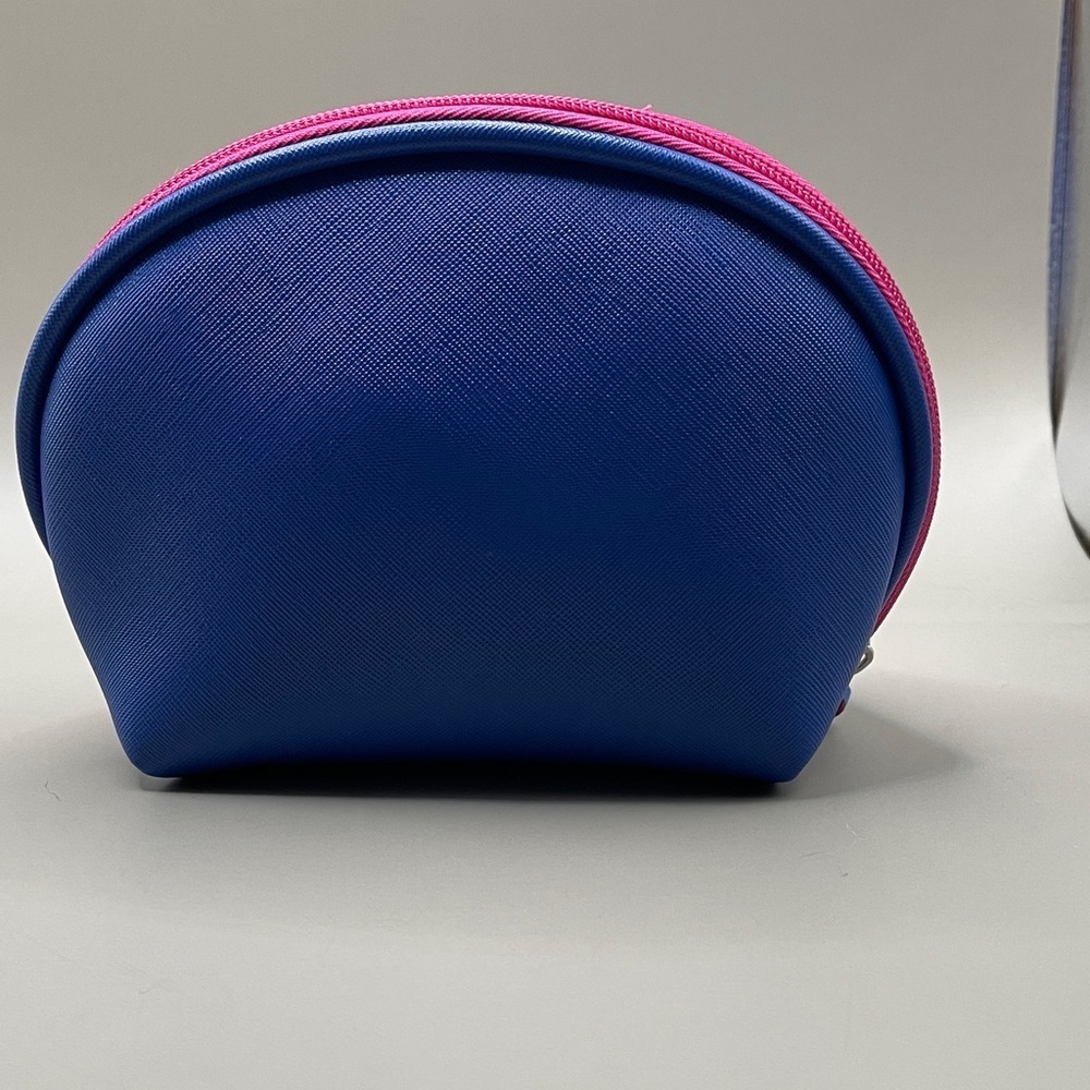 Macys Blue and Pink Cosmetic Bag Like New Vibrant Macys Cosmetic